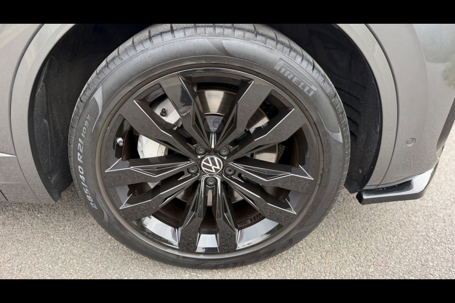 Volkswagen Touareg 3.0 TSi eHybrid 4MOTION R-Line Panoramadak leer Camera Electr.Trekhaak