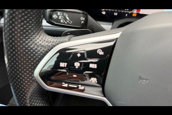 Volkswagen Touareg 3.0 TSi eHybrid 4MOTION R-Line Panoramadak leer Camera Electr.Trekhaak