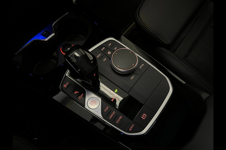 BMW 1-serie 118i Executive Edition / NL-auto / BTW / CarPlay