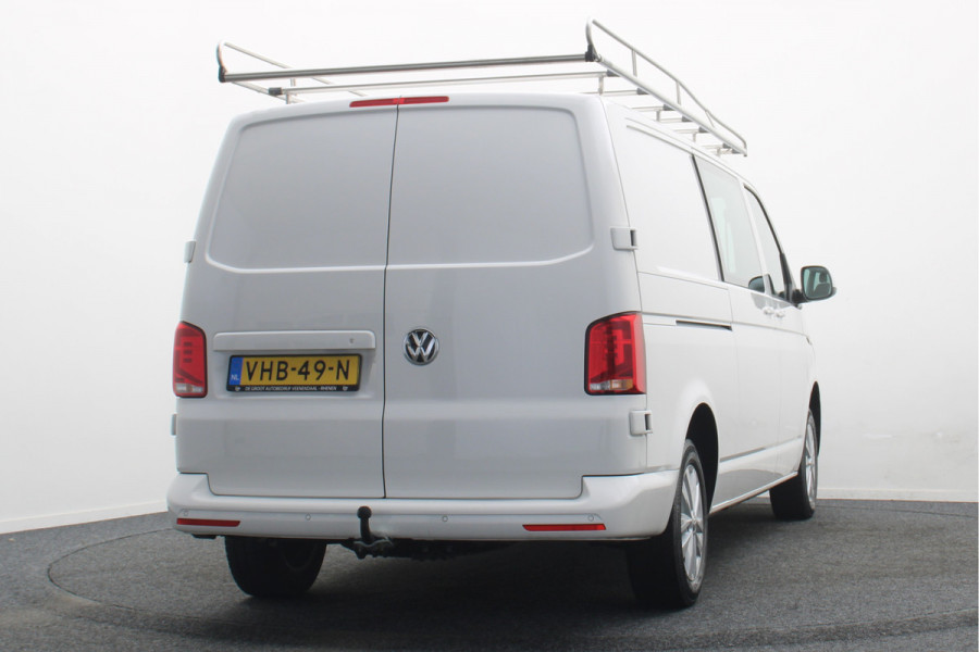 Volkswagen Transporter 2.0 TDI L2H1 30 DC Eerste Eigenaar, Airco, Cruise, Apple Carplay, DAB, PDC, Trekhaak, 16''