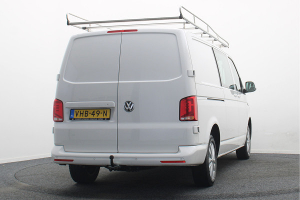 Volkswagen Transporter 2.0 TDI L2H1 30 DC Eerste Eigenaar, Airco, Cruise, Apple Carplay, DAB, PDC, Trekhaak, 16''