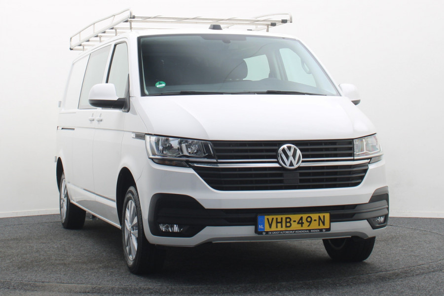 Volkswagen Transporter 2.0 TDI L2H1 30 DC Eerste Eigenaar, Airco, Cruise, Apple Carplay, DAB, PDC, Trekhaak, 16''