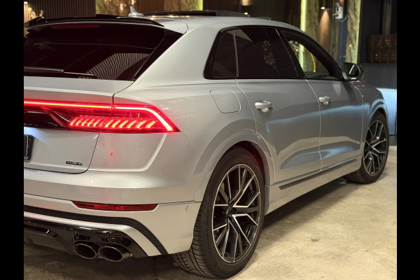 Audi Q8 60 TFSI e quattro Competition 3X S-Line|PANO|LASER|FULL OPTIONS!