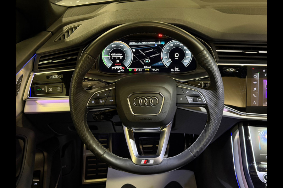 Audi Q8 60 TFSI e quattro Competition 3X S-Line|PANO|LASER|FULL OPTIONS!
