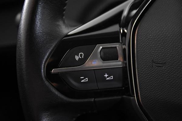 Peugeot 208 *1ste Eigenaar*Navigatie*Carplay*PDC*