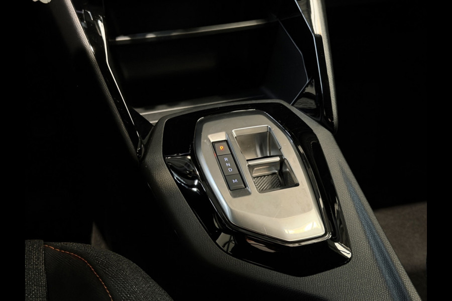 Peugeot 2008 1.2 Hybrid 136 Style|Automaat|Cruise Control|Carplay|Climate Control