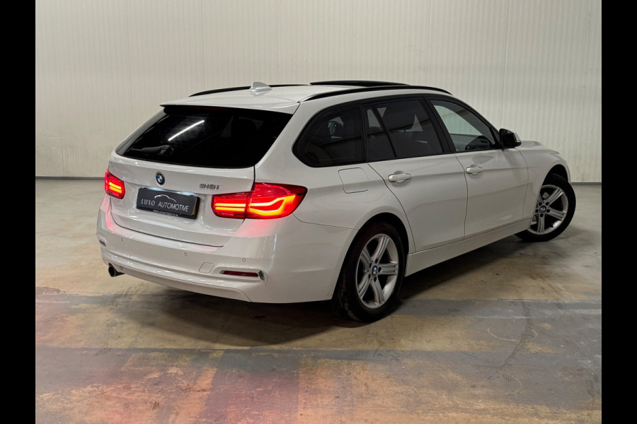 BMW 3 Serie Touring 318i Luxury | SCHUIF/KANTEL | SHADOW LINE | XENON | STOELVERWAMING
