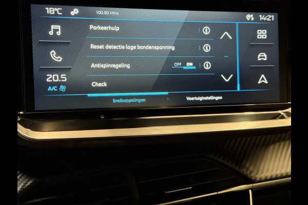 Peugeot 2008 1.2 Hybrid 136 Style|Automaat|Cruise Control|Carplay|Climate Control