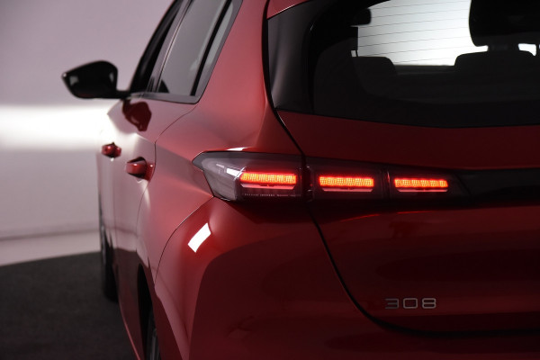 Peugeot 308 Edition *1ste Eigenaar*Navigatie*Stoelverwarming*DAB*PDC*
