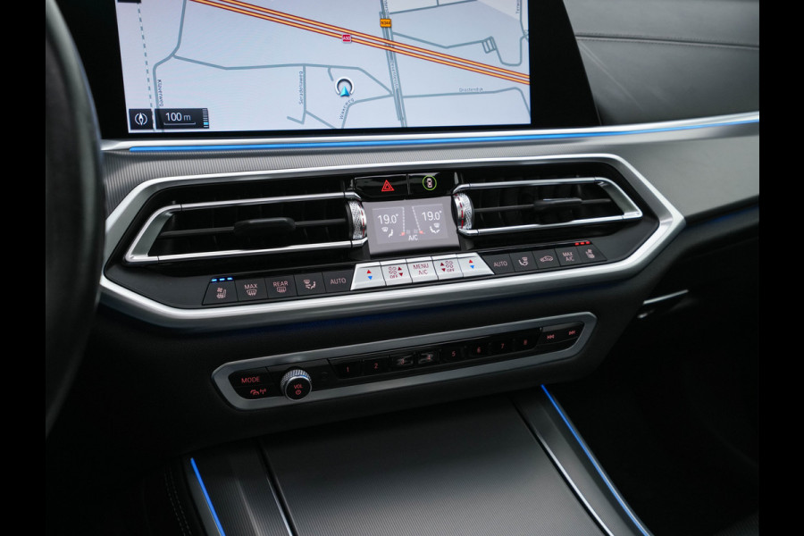 BMW X5 xDrive45e M-Sport-Styling High Executive (Plug-In) {SoH-91%} (INCL-BTW) *PANO | LEATHER | LASER-LED | HARMAN/KARDON | MEMORY-PACK | TOPVIEW | ADAPTIVE-CRUISE | BLINDSPOT | DIGI-COCKPIT | PRIVACY-GLASS | SHIFTPADDLES | HEAD-UP | TOWBAR | 22''A