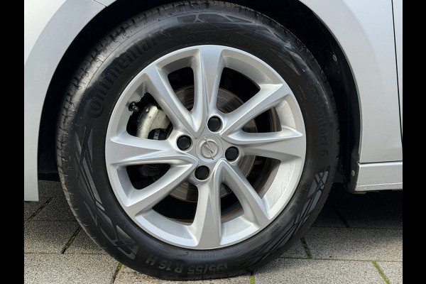 Opel Corsa 1.2 Elegance Business - 13.087 KM - Navigatie / Apple CarPlay I Airco I Sport velgen I PDC I Dealer onderhoud