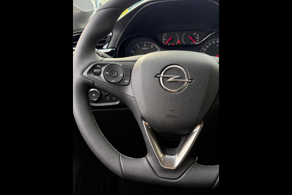 Opel Corsa 1.2 Elegance Business - 13.087 KM - Navigatie / Apple CarPlay I Airco I Sport velgen I PDC I Dealer onderhoud