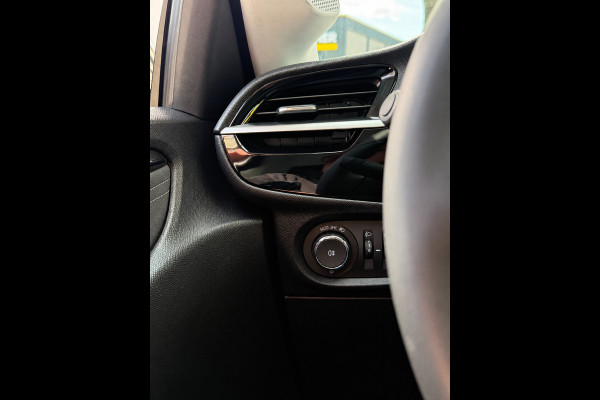 Opel Corsa 1.2 Elegance Business - 13.087 KM - Navigatie / Apple CarPlay I Airco I Sport velgen I PDC I Dealer onderhoud