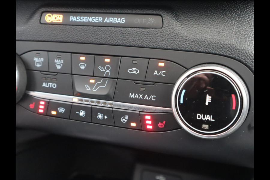 Ford Kuga 2.5 PHEV ST-Line | Stoel, Stuur en Voorruitverwarming Adaptieve Cruise | Blind Spot | Led Koplampen | HUD