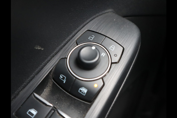 Ford Kuga 2.5 PHEV ST-Line | Stoel, Stuur en Voorruitverwarming Adaptieve Cruise | Blind Spot | Led Koplampen | HUD