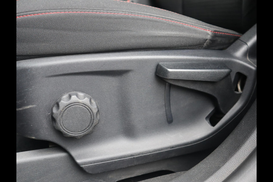 Ford Kuga 2.5 PHEV ST-Line | Stoel, Stuur en Voorruitverwarming Adaptieve Cruise | Blind Spot | Led Koplampen | HUD