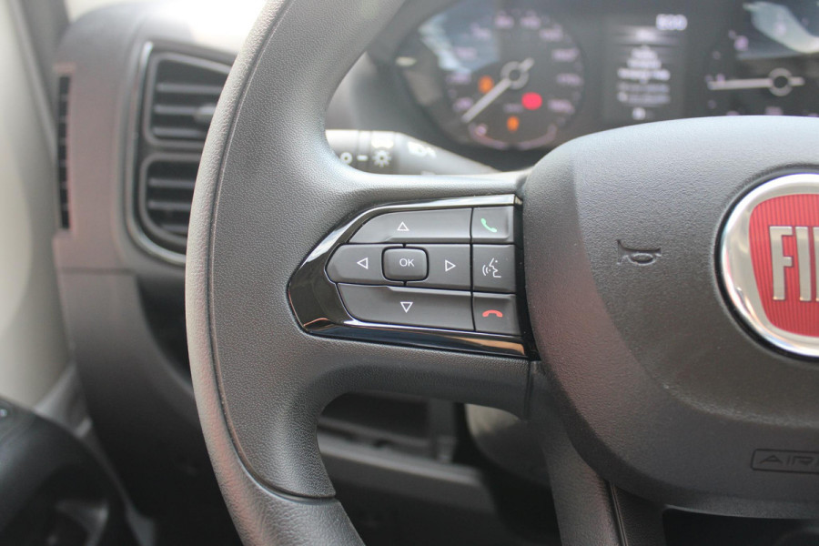 Fiat Ducato 33 2.2 MultiJet 140PK L3H2 | NIEUWE BUS! BPM VRIJ! | ACHTERUITRIJ CAMERA | APPLE CARPLAY/ANDROID AUTO | 3-ZITS | CRUISE CONTROL | CLIMATE CONTROL | DAB+ RADIO | DIGITALE COCKPIT |