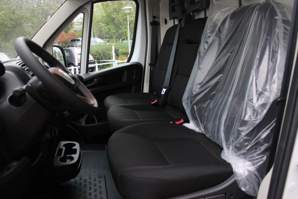 Fiat Ducato 33 2.2 MultiJet 140PK L3H2 | NIEUWE BUS! BPM VRIJ! | ACHTERUITRIJ CAMERA | APPLE CARPLAY/ANDROID AUTO | 3-ZITS | CRUISE CONTROL | CLIMATE CONTROL | DAB+ RADIO | DIGITALE COCKPIT |
