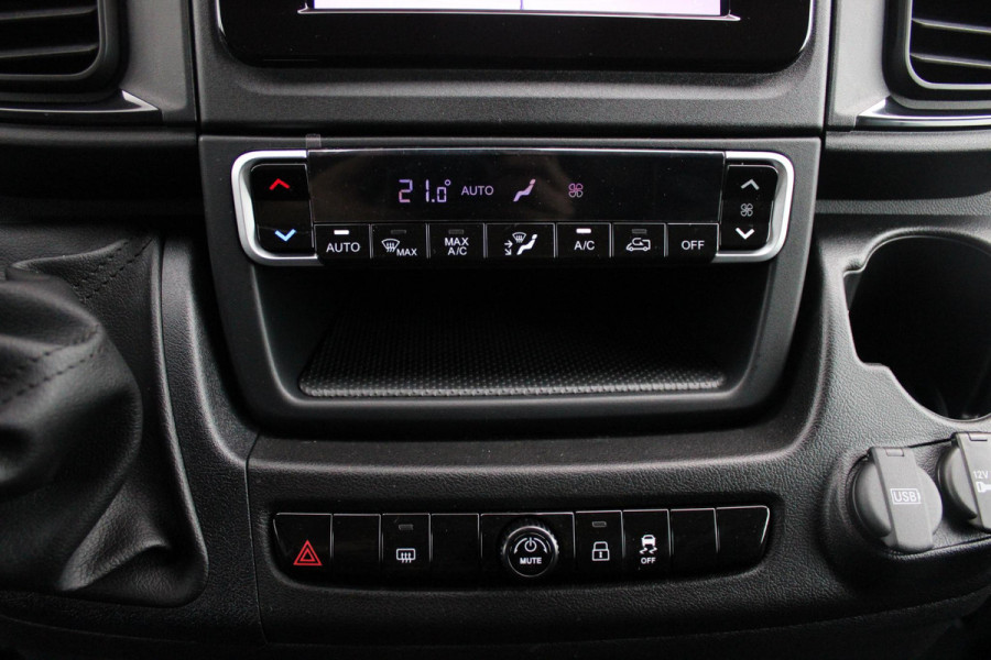 Fiat Ducato 33 2.2 MultiJet 140PK L3H2 | NIEUWE BUS! BPM VRIJ! | ACHTERUITRIJ CAMERA | APPLE CARPLAY/ANDROID AUTO | 3-ZITS | CRUISE CONTROL | CLIMATE CONTROL | DAB+ RADIO | DIGITALE COCKPIT |