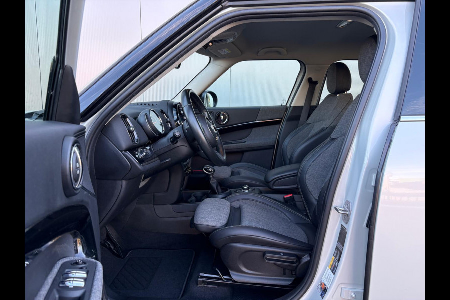 MINI Countryman 1.5 PHEV 221PK Cooper S E ALL4 Navigatie/Carplay-Android-auto/Parkeerhulp