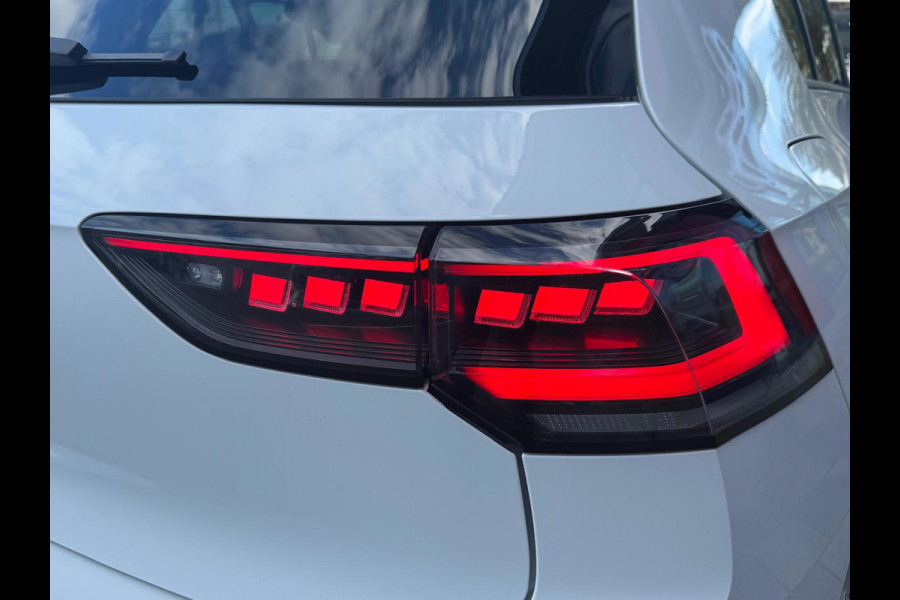 Volkswagen Golf 2.0 TSI GTI Vol ! | Panorama | IQ-Lights | H/K | Head-UP | Camera | Carplay | BTW |