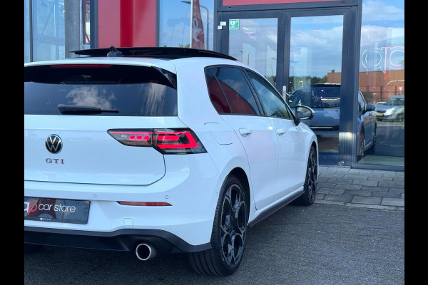 Volkswagen Golf 2.0 TSI GTI Vol ! | Panorama | IQ-Lights | H/K | Head-UP | Camera | Carplay | BTW |