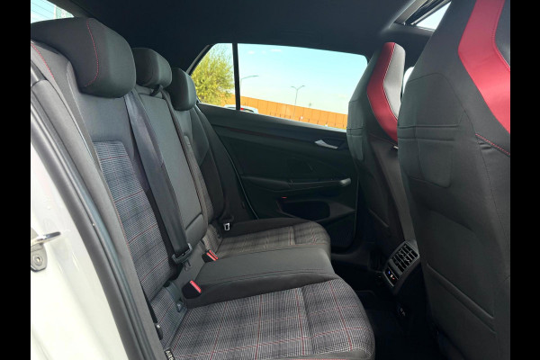 Volkswagen Golf 2.0 TSI GTI Vol ! | Panorama | IQ-Lights | H/K | Head-UP | Camera | Carplay | BTW |