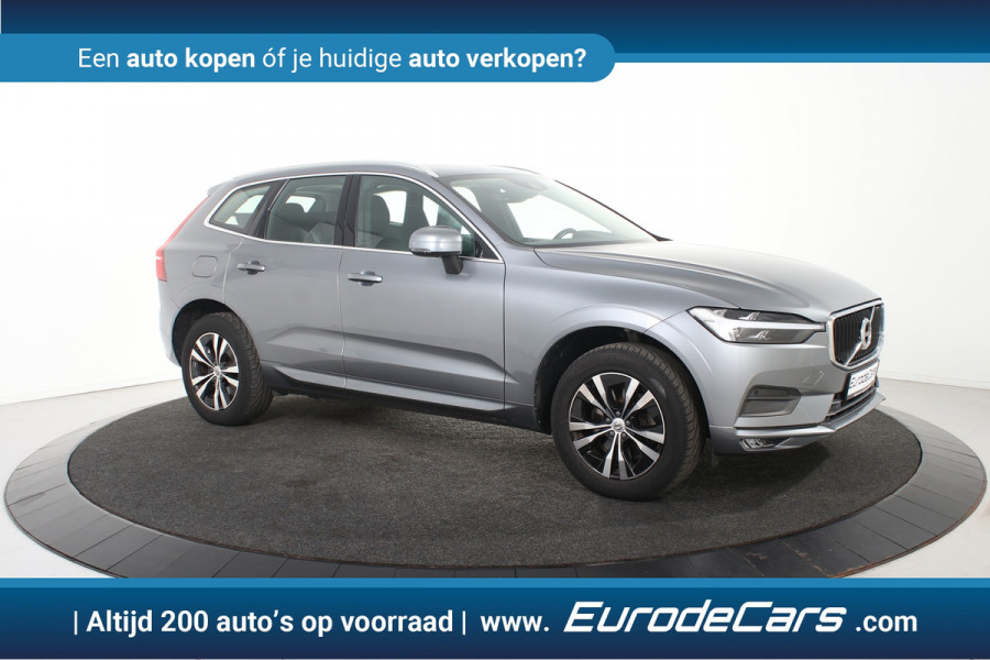 Volvo XC60 2.0 B4 Momentum *1ste Eigenaar*Leer*Panoramadak*Trekhaak*