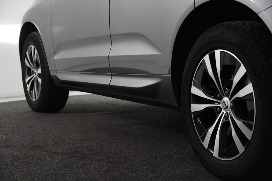 Volvo XC60 2.0 B4 Momentum *1ste Eigenaar*Leer*Panoramadak*Trekhaak*