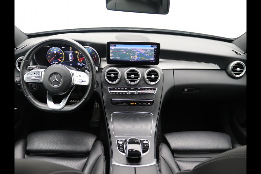 Mercedes-Benz C-Klasse 180 AMG Distronic, Carplay, Camera