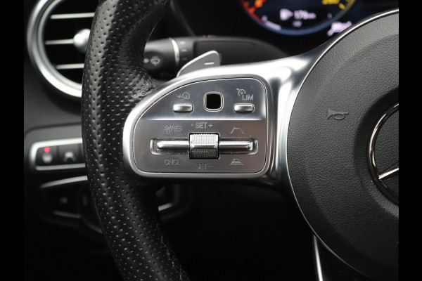 Mercedes-Benz C-Klasse 180 AMG Distronic, Carplay, Camera