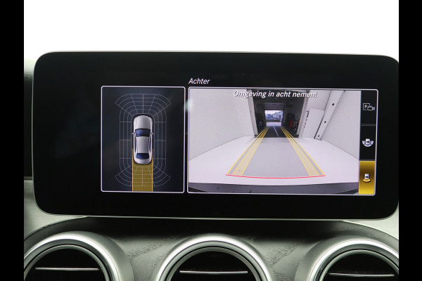 Mercedes-Benz C-Klasse 180 AMG Distronic, Carplay, Camera