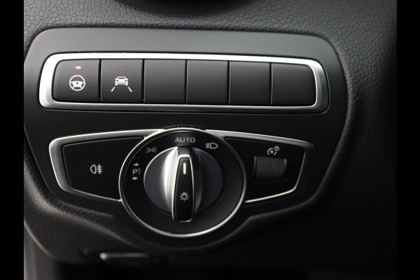 Mercedes-Benz C-Klasse 180 AMG Distronic, Carplay, Camera