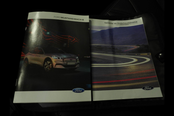 Ford Mustang Mach-E RWD 75 kWh LEER/NAVI/360CAM/LED/B&O/18"LMV!