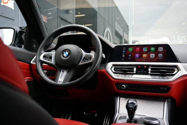 BMW 3 Serie Touring 330i High Executive Edition M + INDIVIDUAL LEDER / MINERALWEISS METALLIC / M-PERFORMANCE
