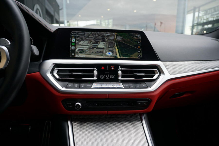 BMW 3 Serie Touring 330i High Executive Edition M + INDIVIDUAL LEDER / MINERALWEISS METALLIC / M-PERFORMANCE