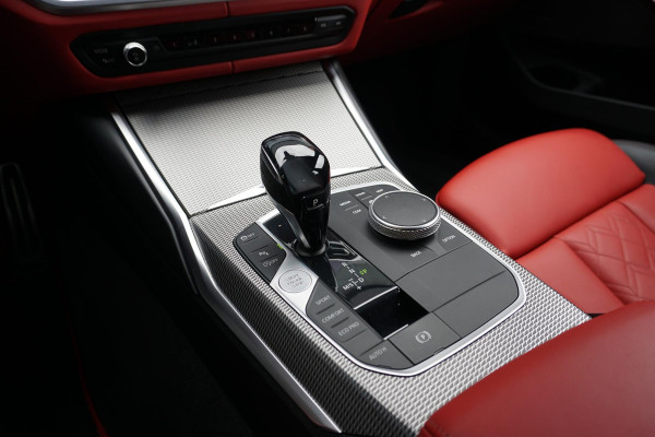 BMW 3 Serie Touring 330i High Executive Edition M + INDIVIDUAL LEDER / MINERALWEISS METALLIC / M-PERFORMANCE