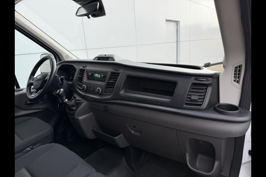 Ford Transit 2.0 TDCI 130PK Bakwagen L4 Cruise Control Airco Parkeersensoren Voor Koffer Bakwagen Meubelbak