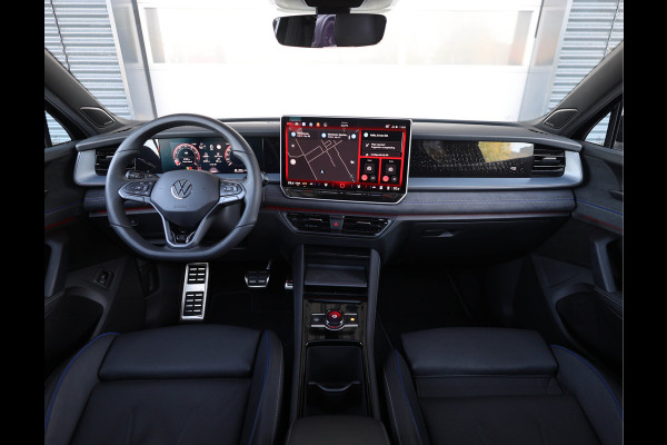 Volkswagen Tayron 1.5 eTSI R-Line | Pano - HUD - 7zits