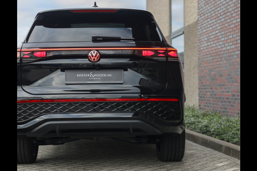 Volkswagen Tayron 1.5 eTSI R-Line | Pano - HUD - 7zits