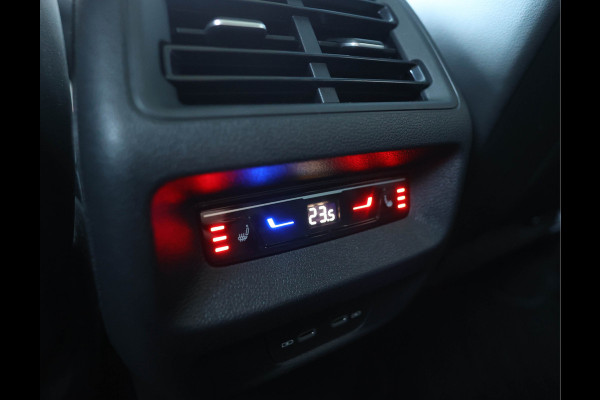 Volkswagen Tayron 1.5 eTSI R-Line | Pano - HUD - 7zits
