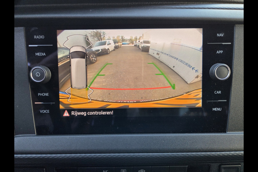 Volkswagen Transporter Automaat 2.0 TDI L2 Highline Navi Airco Achteruitrijcamera