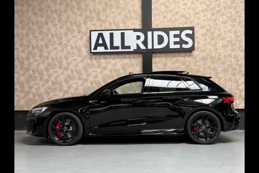 Audi RS 3 SPORTBACK 2.5 TFSI RS 3 quattro | Pano | carbon | Kuipstoelen | ACC | Keyless | Sfeerverlichting