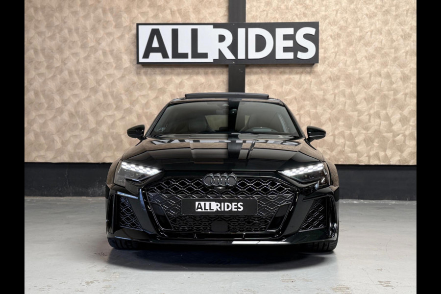 Audi RS 3 SPORTBACK 2.5 TFSI RS 3 quattro | Pano | carbon | Kuipstoelen | ACC | Keyless | Sfeerverlichting