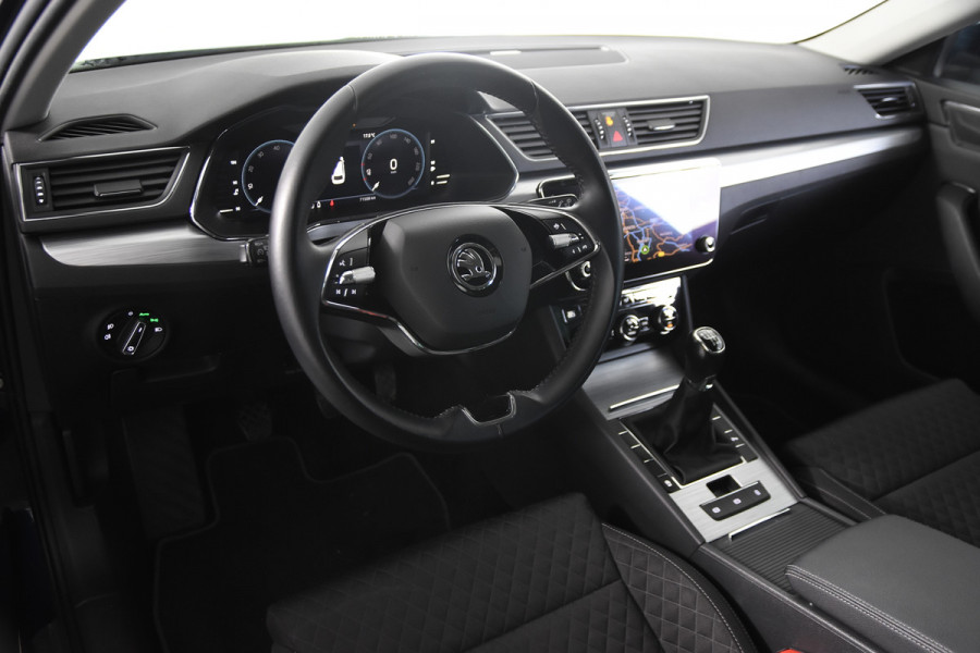 Škoda Superb Combi 1.5 TSI *1ste Eigenaar*Navigatie*Stoelverwarming*