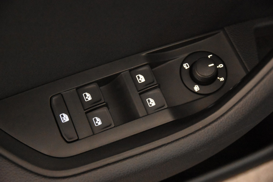 Škoda Superb Combi 1.5 TSI *1ste Eigenaar*Navigatie*Stoelverwarming*