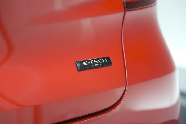 Renault Captur 1.6 E-Tech full hybrid 145 techno | Navigatie | Camera | Apple Carplay | 9.3 Inch Grootscherm