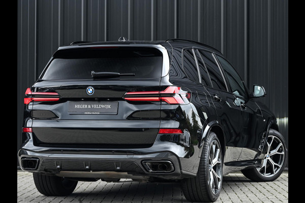 BMW X5 xDrive50e | M-Sport Pro | Alcantara Hemelbekleding | 360 Camera | HUD | Harman/Kardon | Active Steering | Luchtvering | Memory Seat | Stoelverwarming + Ventilatie | Trekhaak | Comfort access | Iconic glow | Ambiance Interieur |