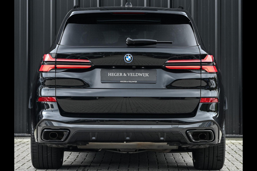 BMW X5 xDrive50e | M-Sport Pro | Alcantara Hemelbekleding | 360 Camera | HUD | Harman/Kardon | Active Steering | Luchtvering | Memory Seat | Stoelverwarming + Ventilatie | Trekhaak | Comfort access | Iconic glow | Ambiance Interieur |
