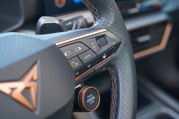 CUPRA Formentor 1.4 e-Hybrid VZ Performance Pano|360º|Memory|StuurknopStartStop
